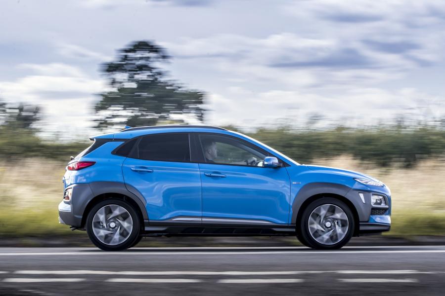  Hyundai Kona Hybrid (OS) 2019 года  (UK) (фото 4 из 40)